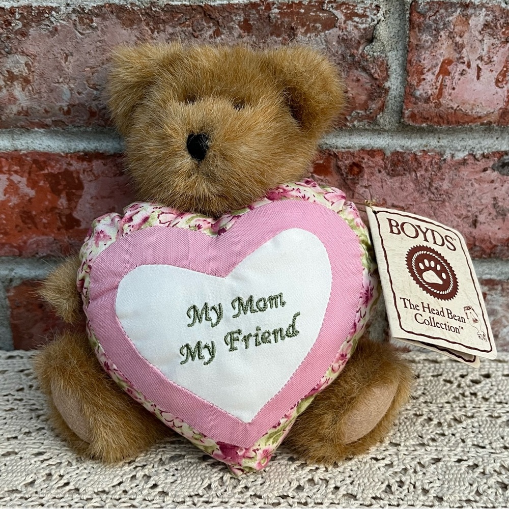 Boyds Bears Paige Berrylove Bear MY MOM MY FRIEND Heart